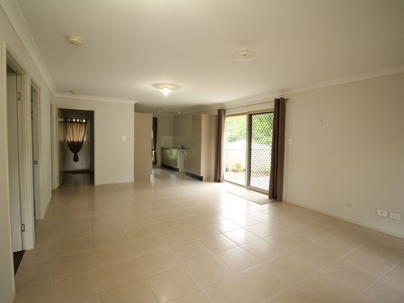 4/17 Francis Terrace, Esk QLD 4312