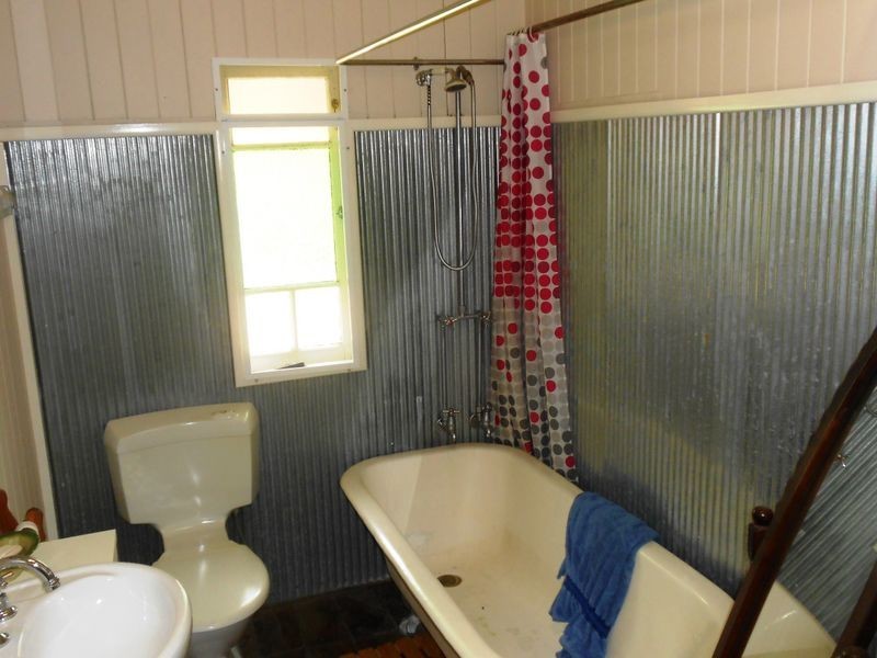 2 McConnel Street, Biarra QLD 4313