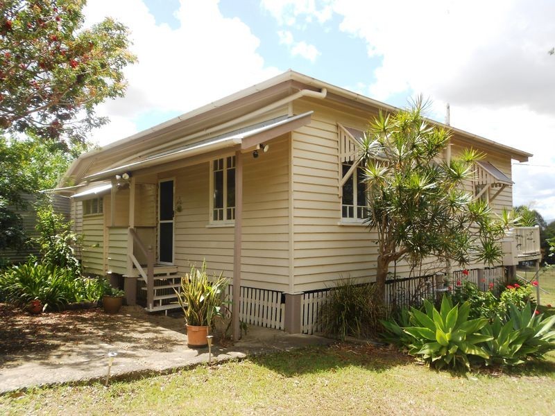 2 McConnel Street, Biarra QLD 4313