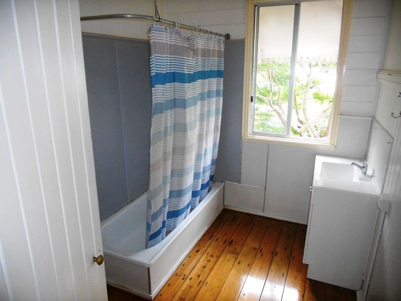 33 Drem Street, Toogoolawah QLD 4313