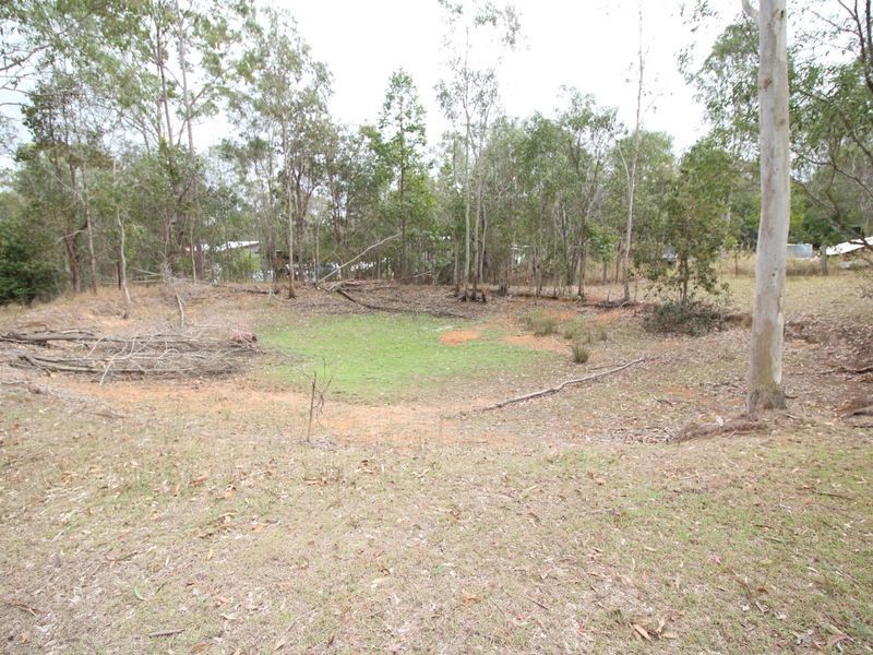 150 Dunlop Road, Esk QLD 4312