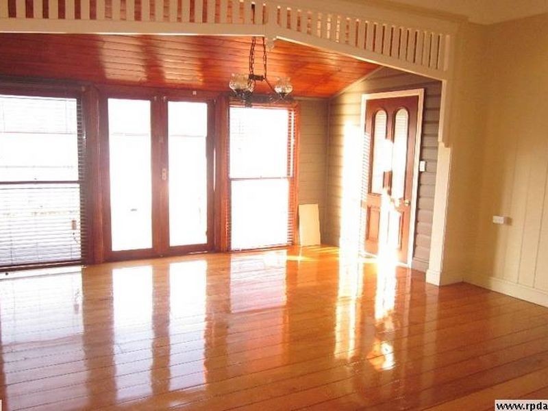 43 Bellambi Street, Toogoolawah QLD 4313