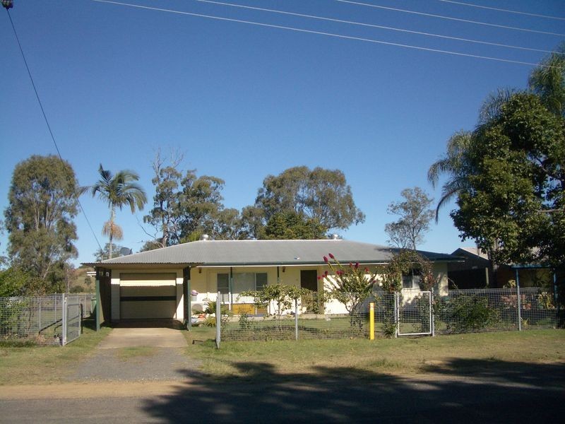 11 Ivory Creek Road, Toogoolawah QLD 4313