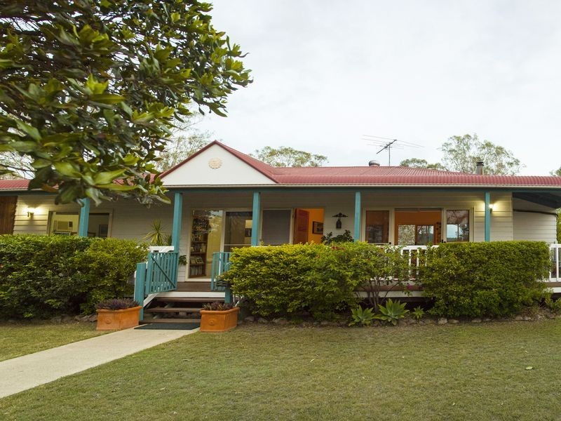 80 Hills Road, Borallon QLD 4306