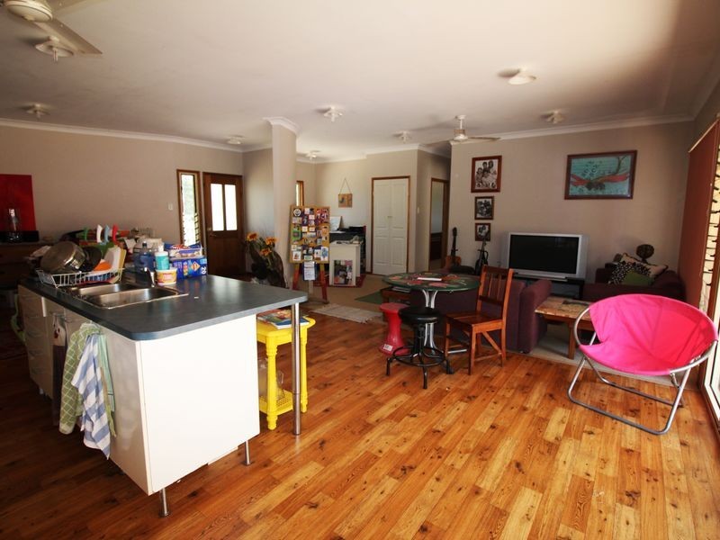 131 Highland Street, Esk QLD 4312