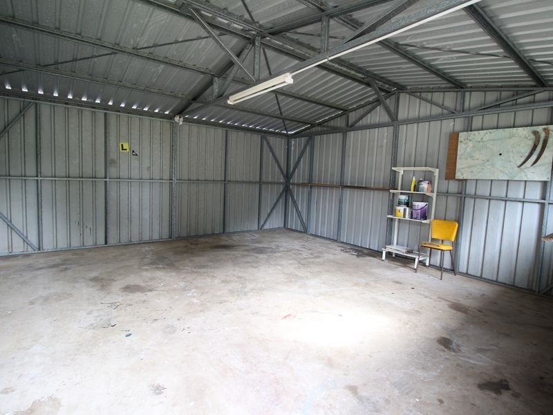 9 Mack Street, Esk QLD 4312