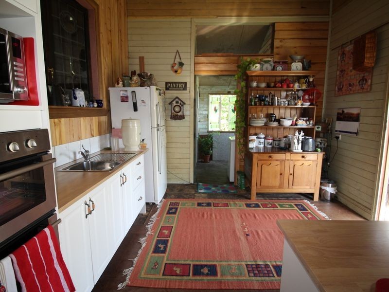 21 Elizabeth Street, Esk QLD 4312