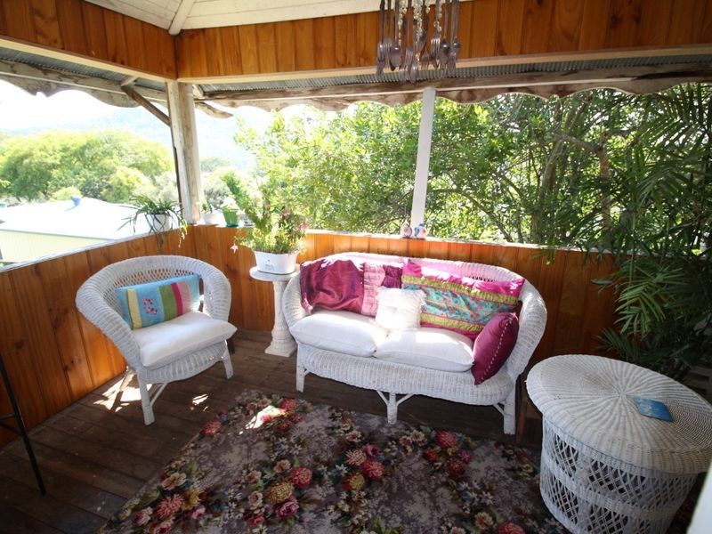 21 Elizabeth Street, Esk QLD 4312