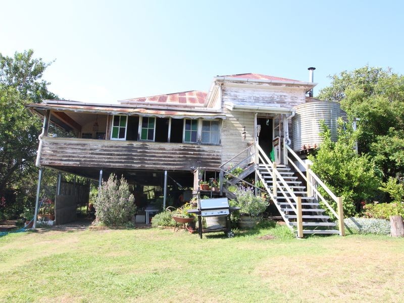 21 Elizabeth Street, Esk QLD 4312