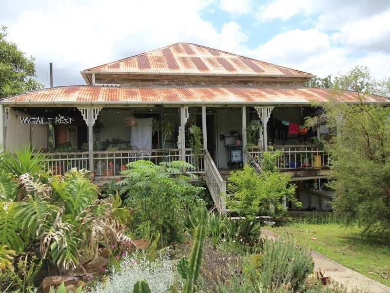 21 Elizabeth Street, Esk QLD 4312