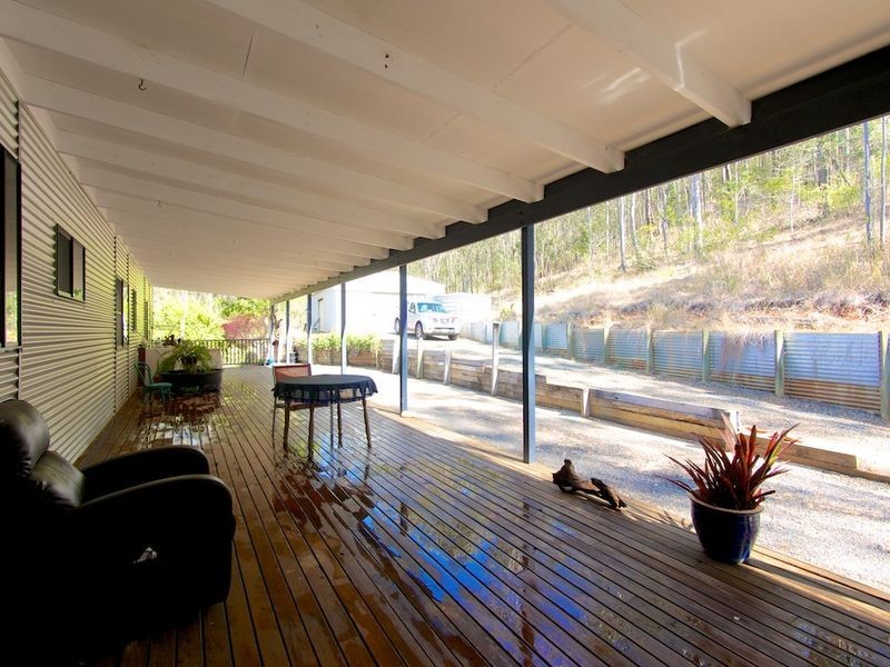 58 Outlook Drive, Esk QLD 4312