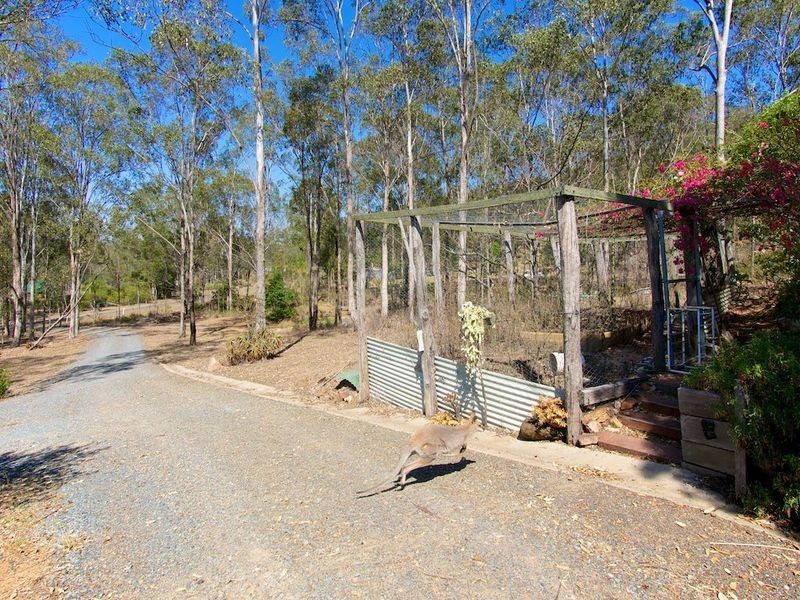 58 Outlook Drive, Esk QLD 4312