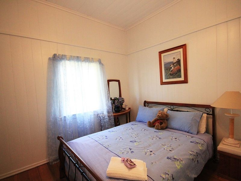 55 Ipswich Street, Esk QLD 4312