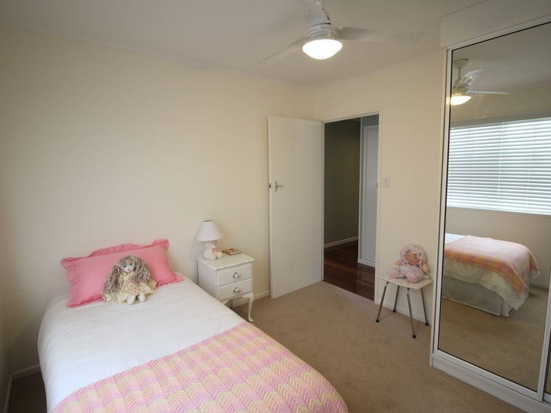 26 Short Street, Esk QLD 4312