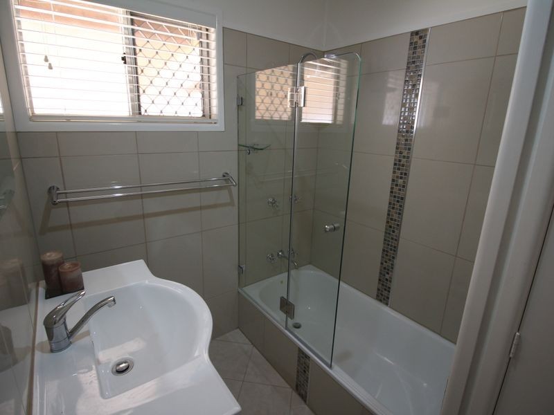 26 Short Street, Esk QLD 4312