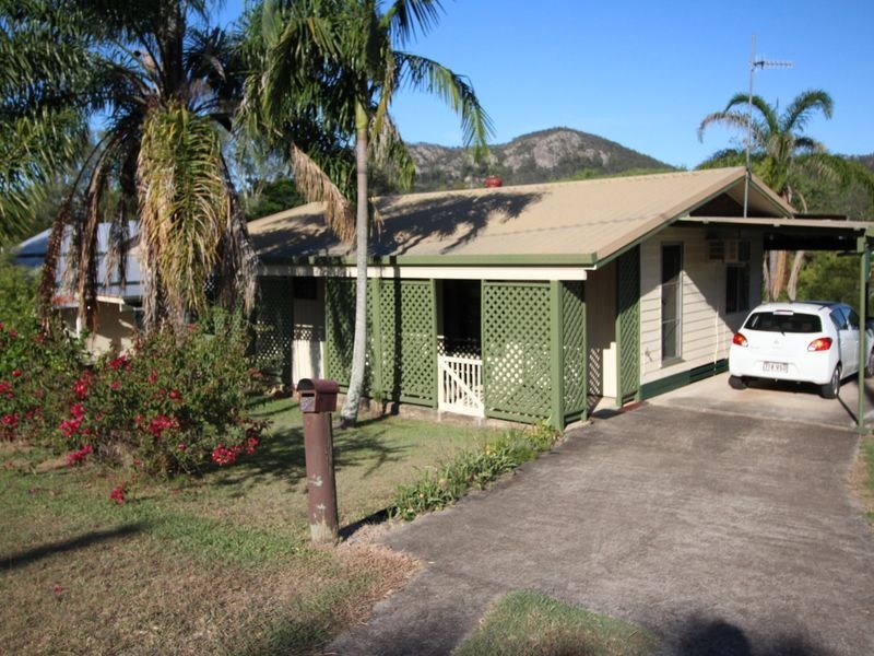 32 Down Street, Esk QLD 4312