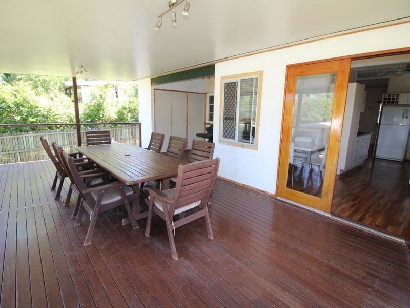 24 Down Street, Esk QLD 4312