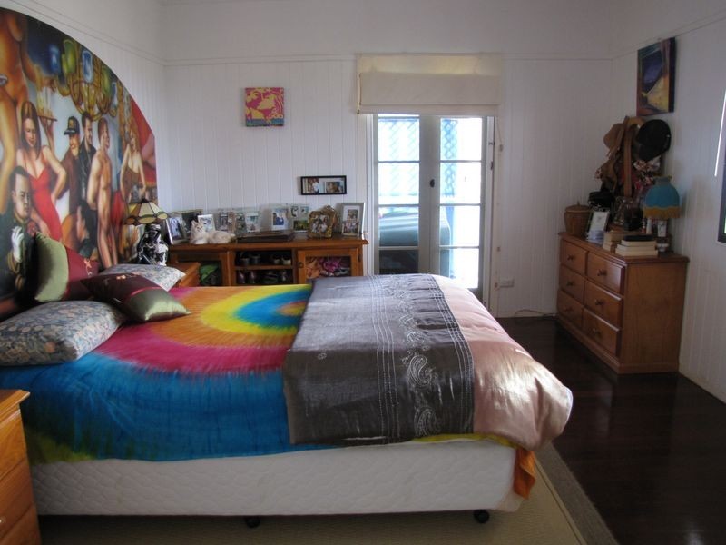 215 Wolffs Lane, Toogoolawah QLD 4313