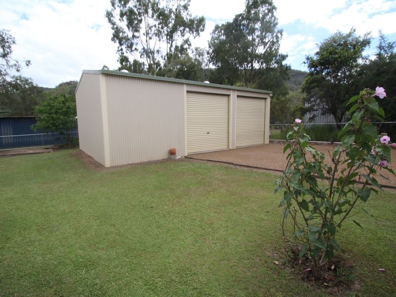 7 Mary Street, Esk QLD 4312