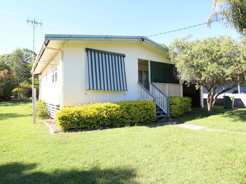 14 Short Street, Esk QLD 4312
