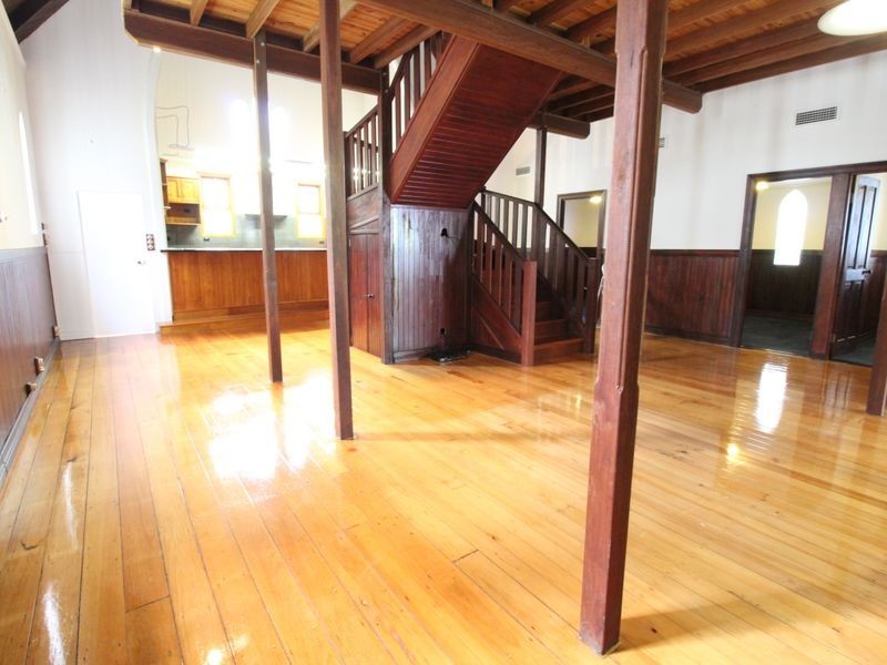 5 First Avenue, Somerset Dam QLD 4312