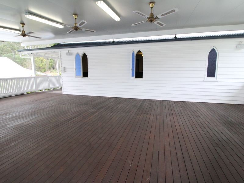 5 First Avenue, Somerset Dam QLD 4312