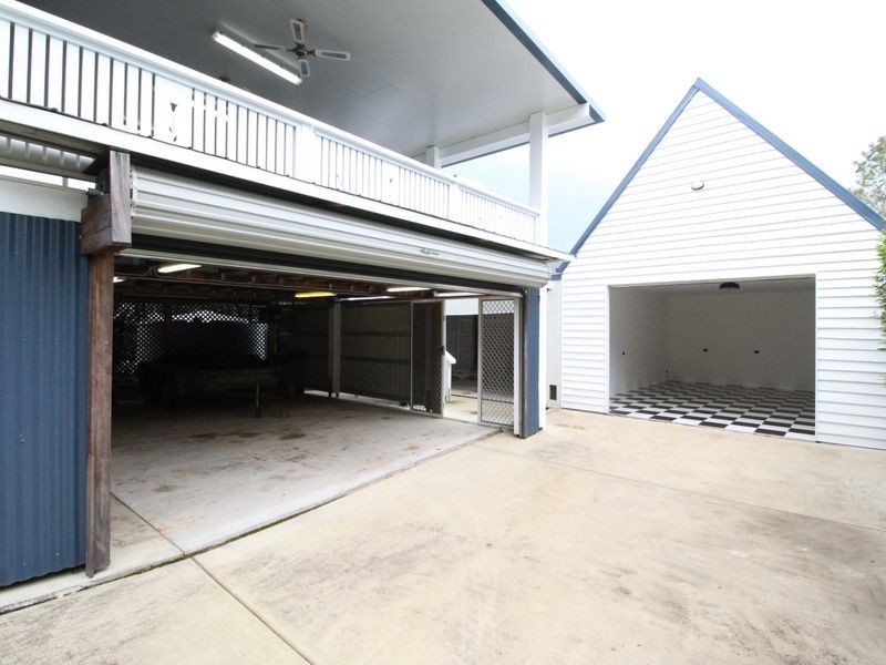 5 First Avenue, Somerset Dam QLD 4312