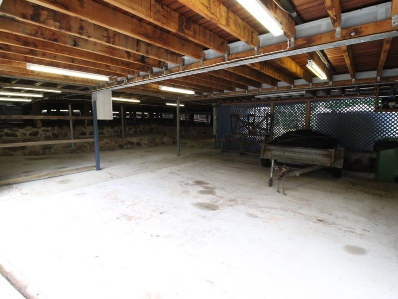 5 First Avenue, Somerset Dam QLD 4312