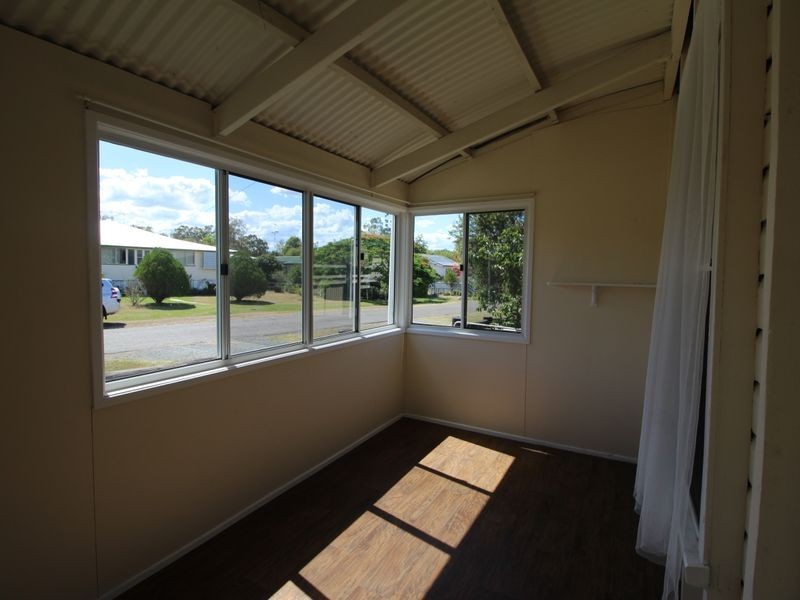 60 Charles Street, Toogoolawah QLD 4313