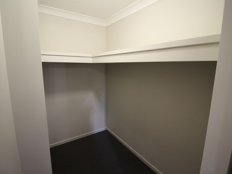4 Alpine Court, Esk QLD 4312