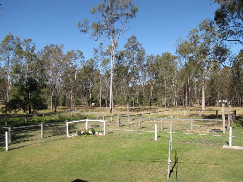 5 Vineyard Road, Coominya QLD 4311