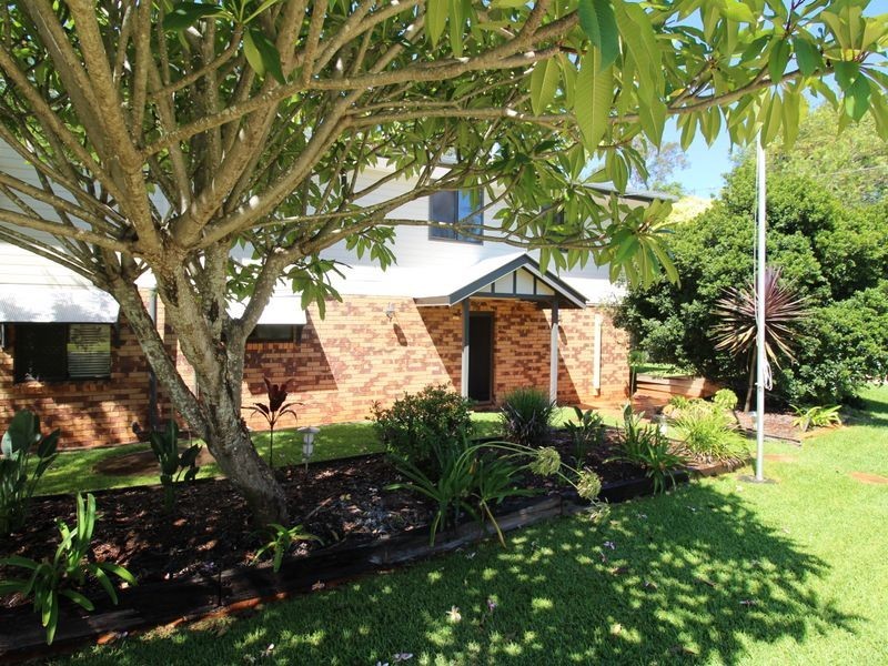 142 Lockyer View Road, Wivenhoe Pocket QLD 4306