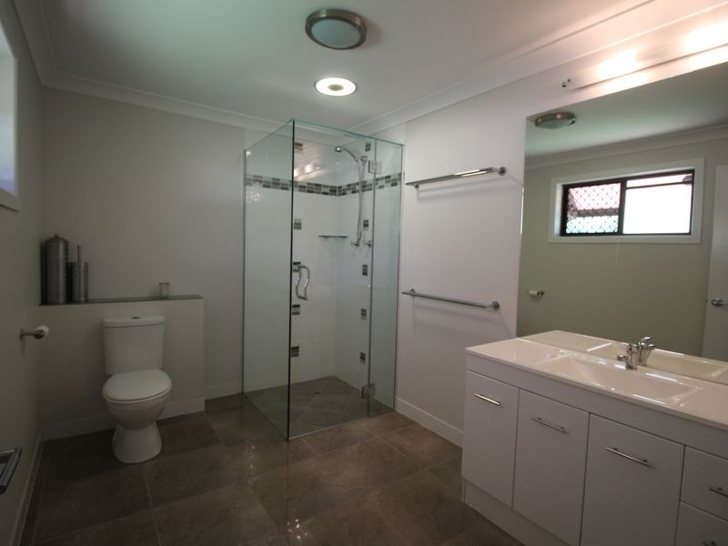142 Lockyer View Road, Wivenhoe Pocket QLD 4306