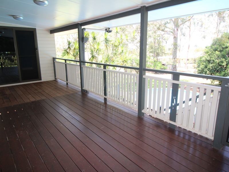 142 Lockyer View Road, Wivenhoe Pocket QLD 4306