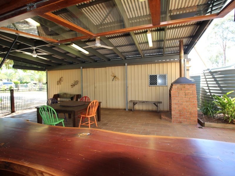 142 Lockyer View Road, Wivenhoe Pocket QLD 4306