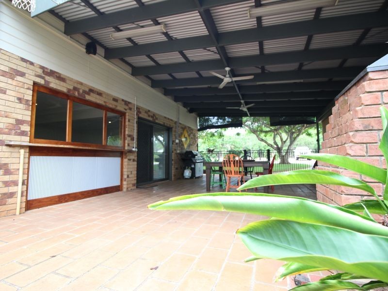 142 Lockyer View Road, Wivenhoe Pocket QLD 4306