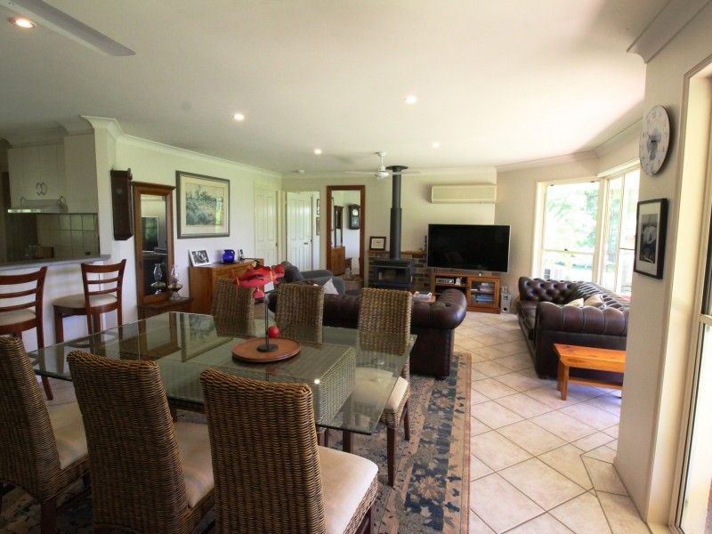 1555 Esk Crows Nest Road, Biarra QLD 4313