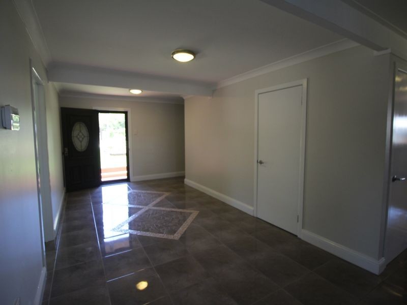 142 Lockyer View Road, Wivenhoe Pocket QLD 4306