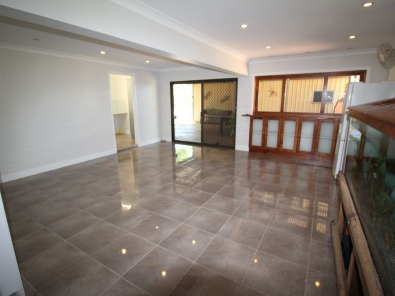 142 Lockyer View Road, Wivenhoe Pocket QLD 4306