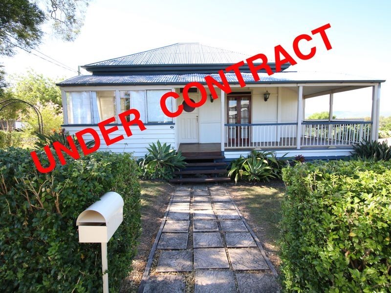43 Bellambi Street, Toogoolawah QLD 4313