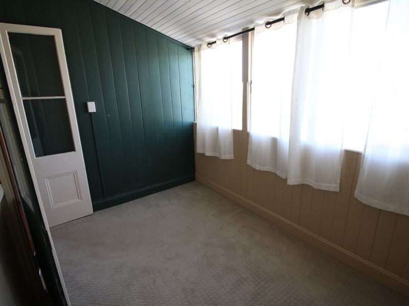 43 Bellambi Street, Toogoolawah QLD 4313