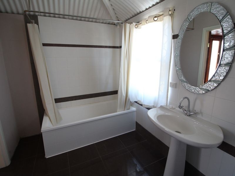 43 Bellambi Street, Toogoolawah QLD 4313