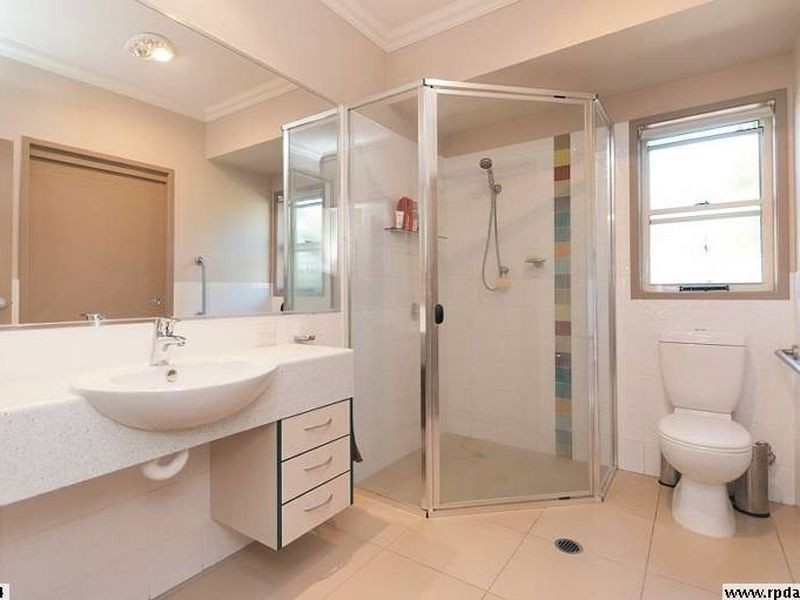 60/119 Sugarwood Street, Moggill QLD 4070