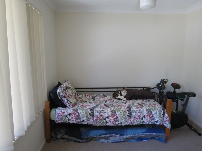 27 Edward Street, Esk QLD 4312