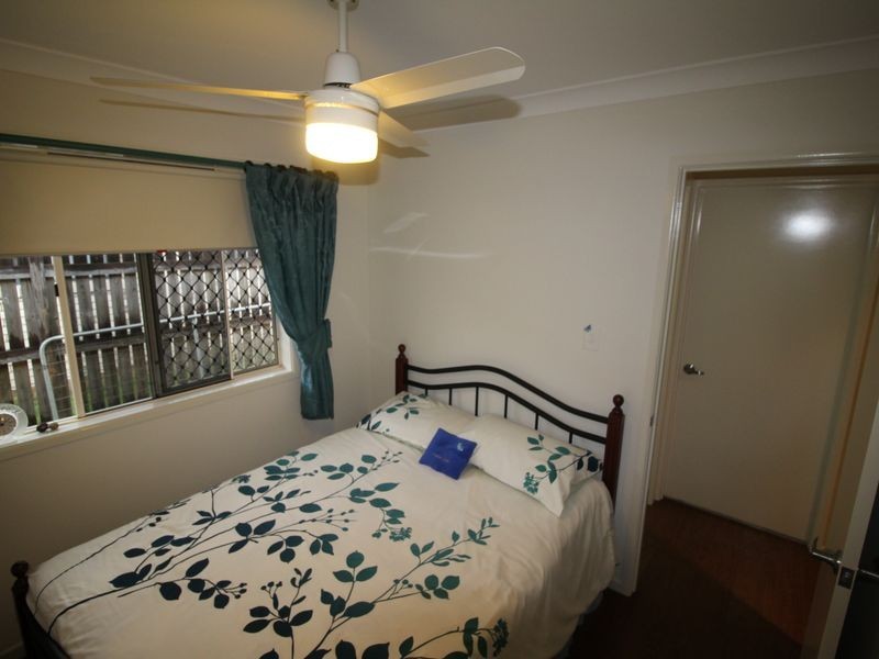 33 Middle Street, Esk QLD 4312