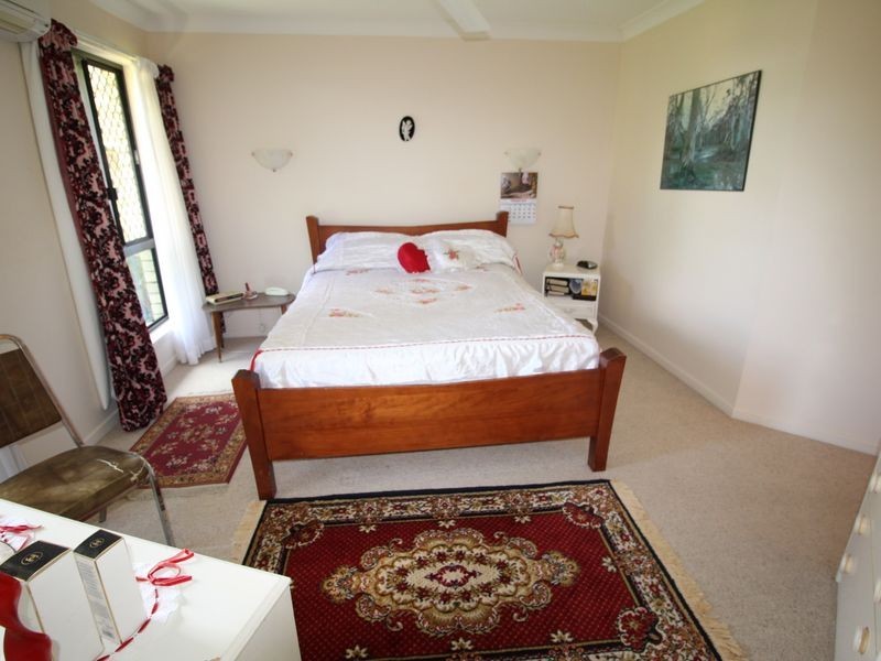 79 Middle Street, Esk QLD 4312