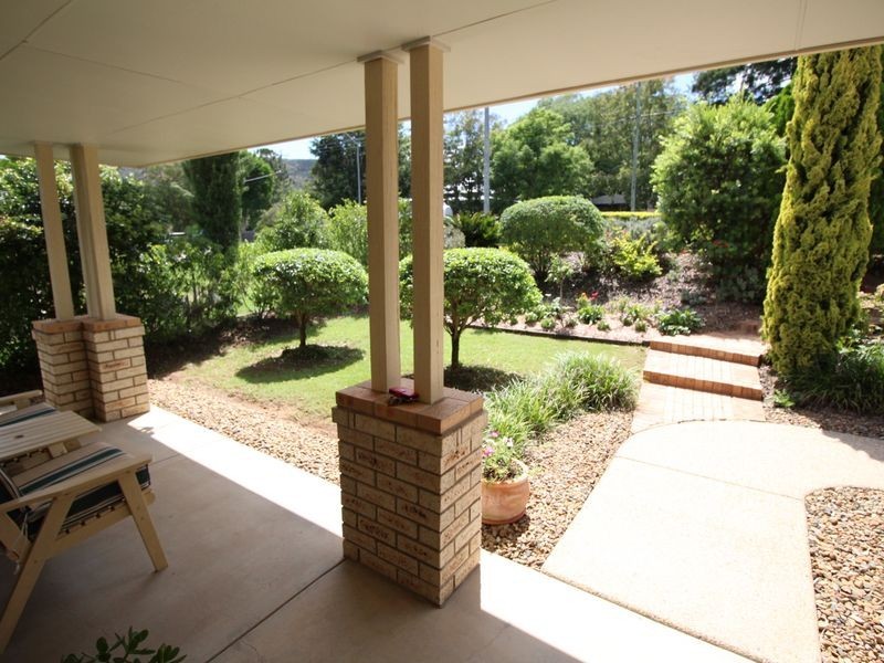 79 Middle Street, Esk QLD 4312