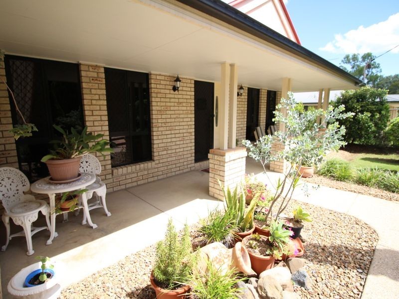 79 Middle Street, Esk QLD 4312