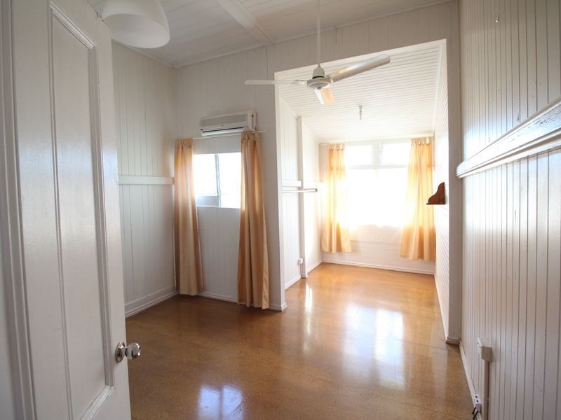 29 Bellambi Street, Toogoolawah QLD 4313