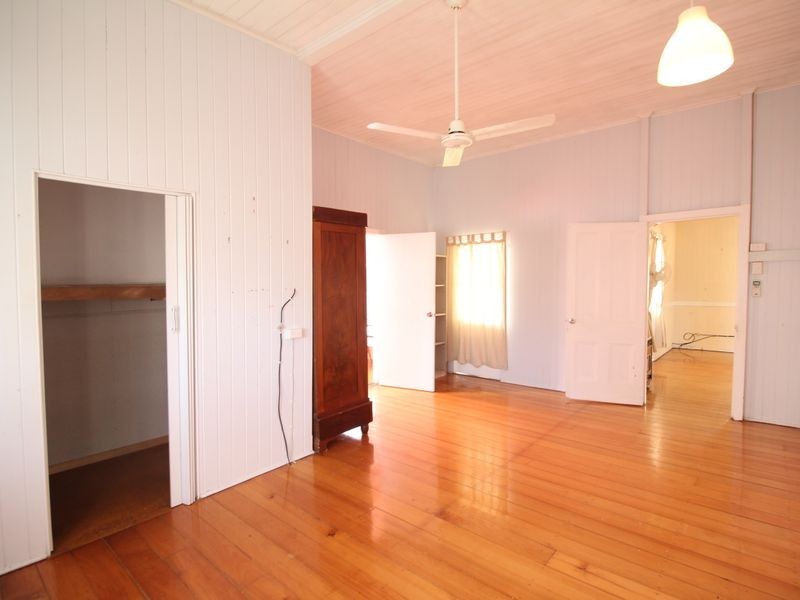 29 Bellambi Street, Toogoolawah QLD 4313